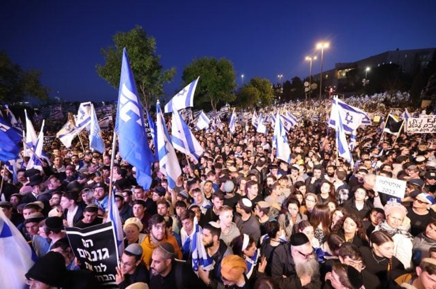 מארגן מחאת הימין: לא ככה מתקנים עוול של 35 שנה
