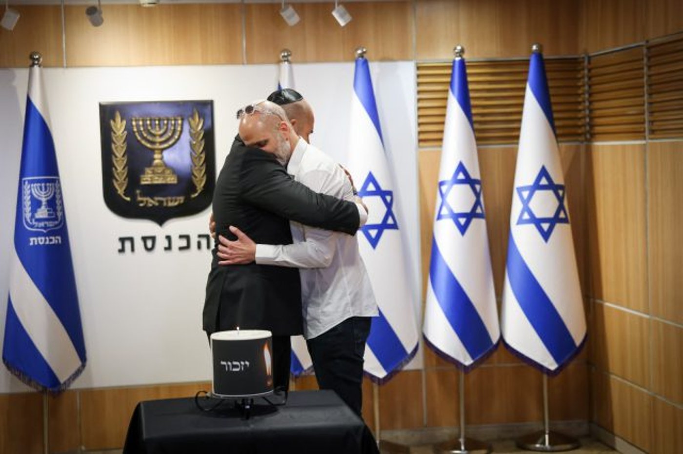 האח השכול בטקס בכנסת: 'אני עומד היום בחיל ורעדה'