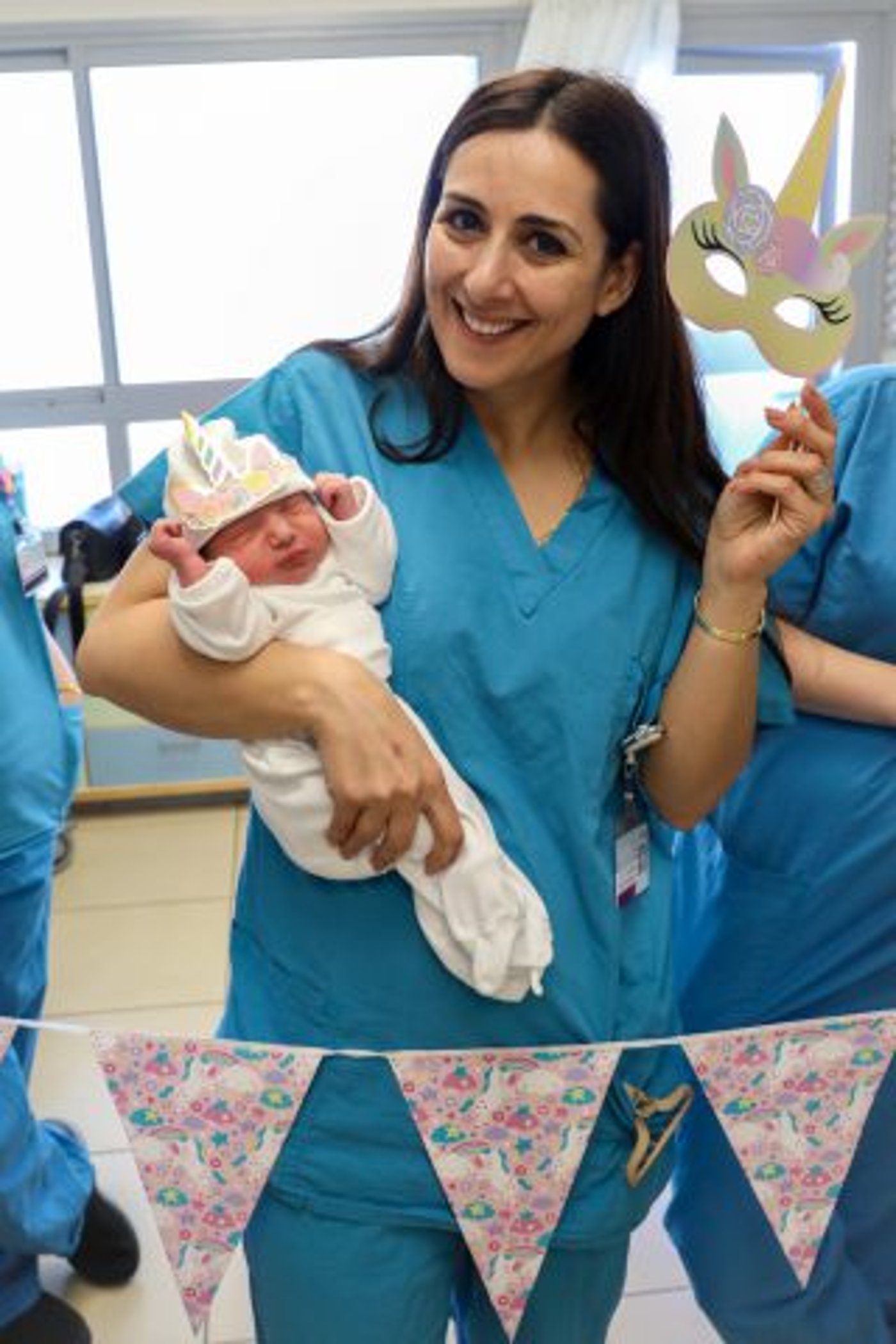 פנומנל: תינוקות בתינוקיה התחפשו לחדי קרן
