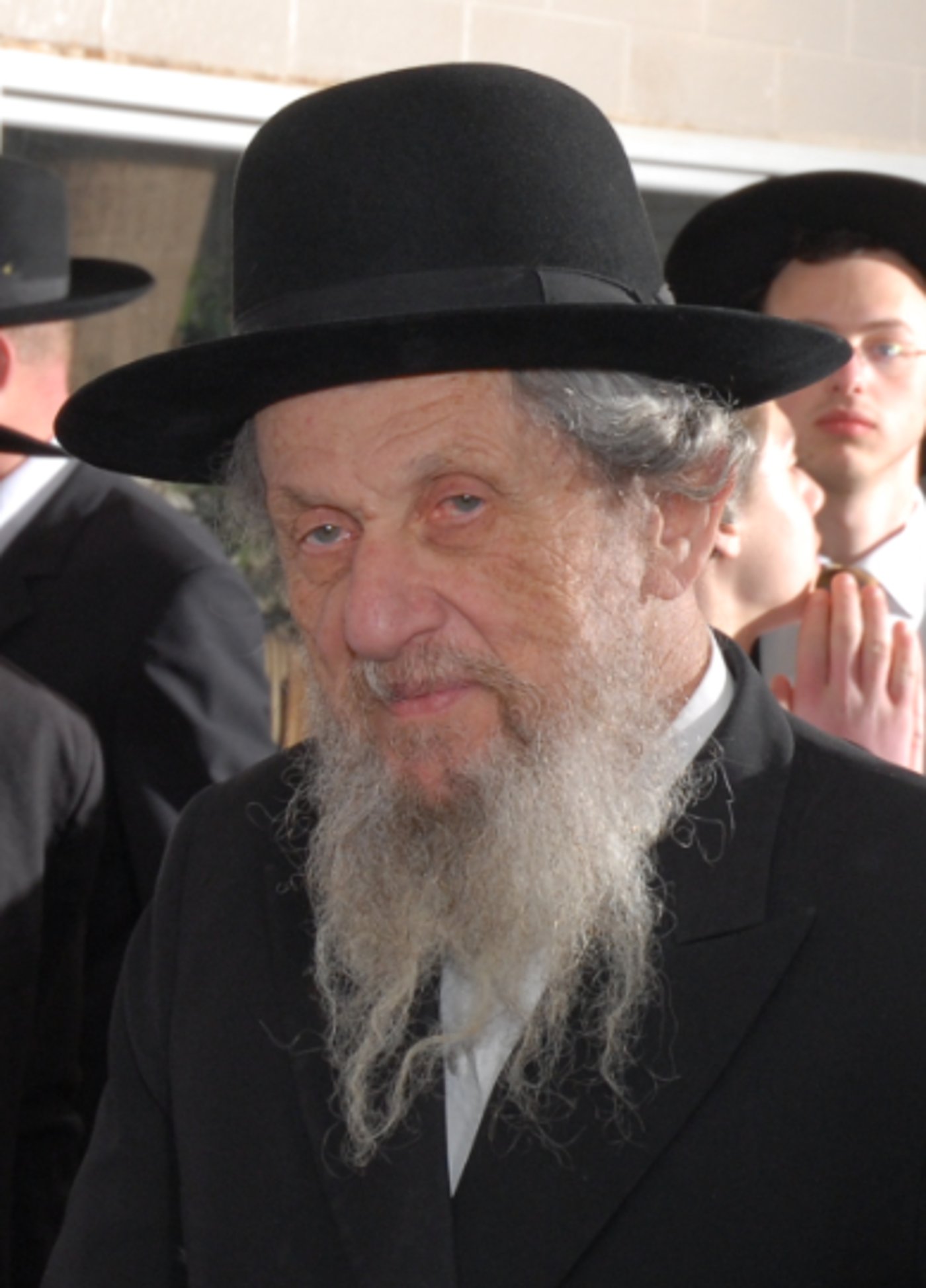 הרב דב לנדו