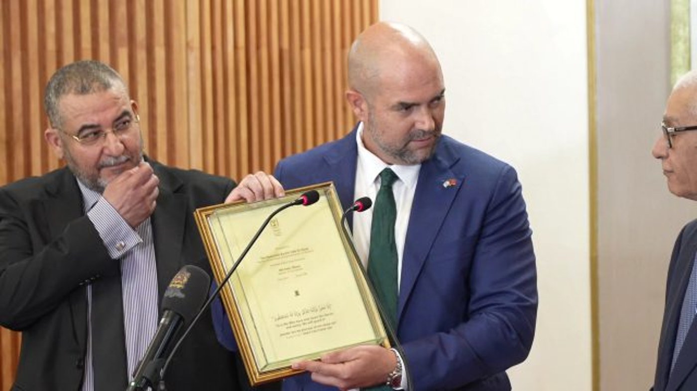 אמיר אוחנה בפרלמנט המרוקאי: "רגע היסטורי"