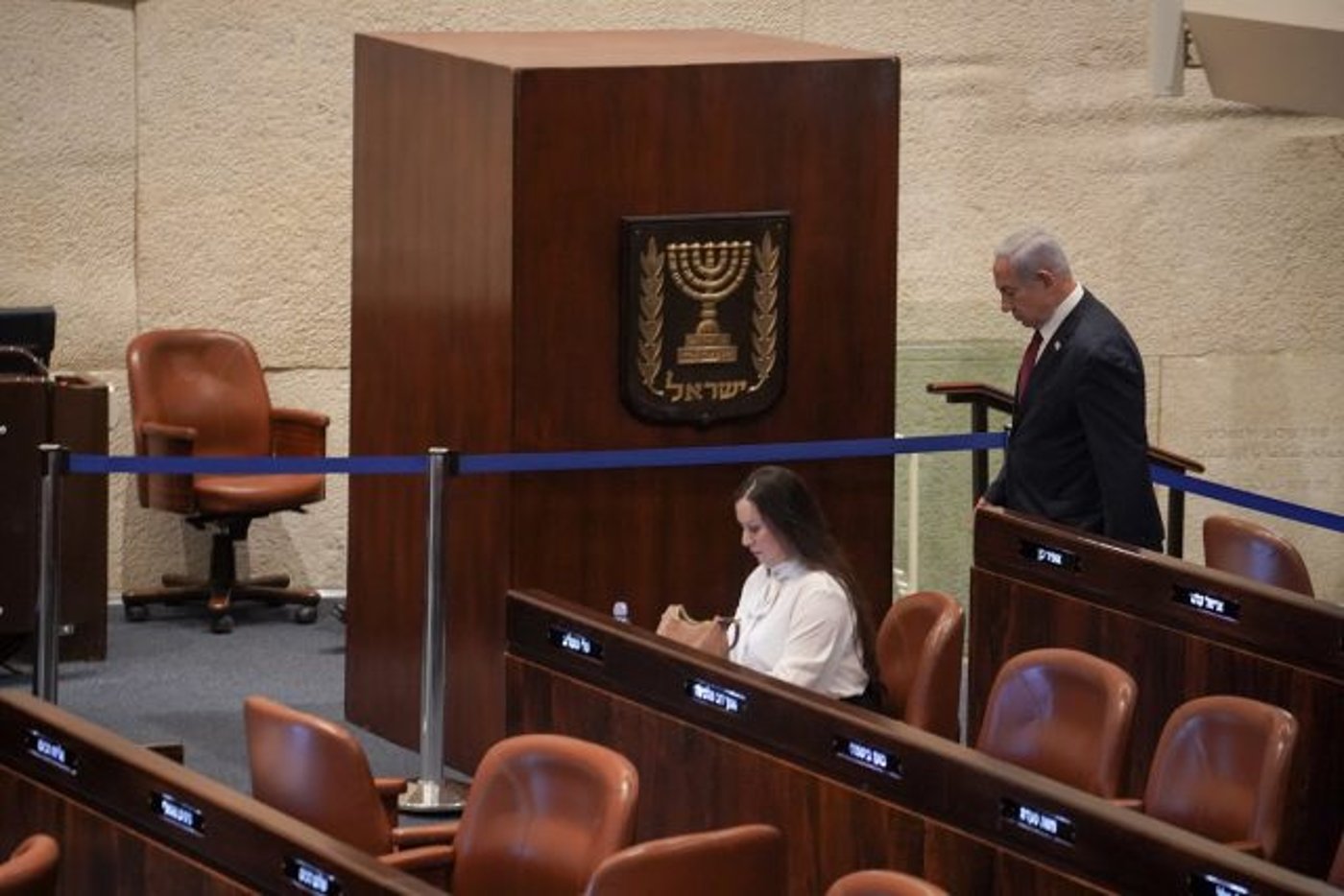 נתניהו וגוטליב, העימות מחריף
