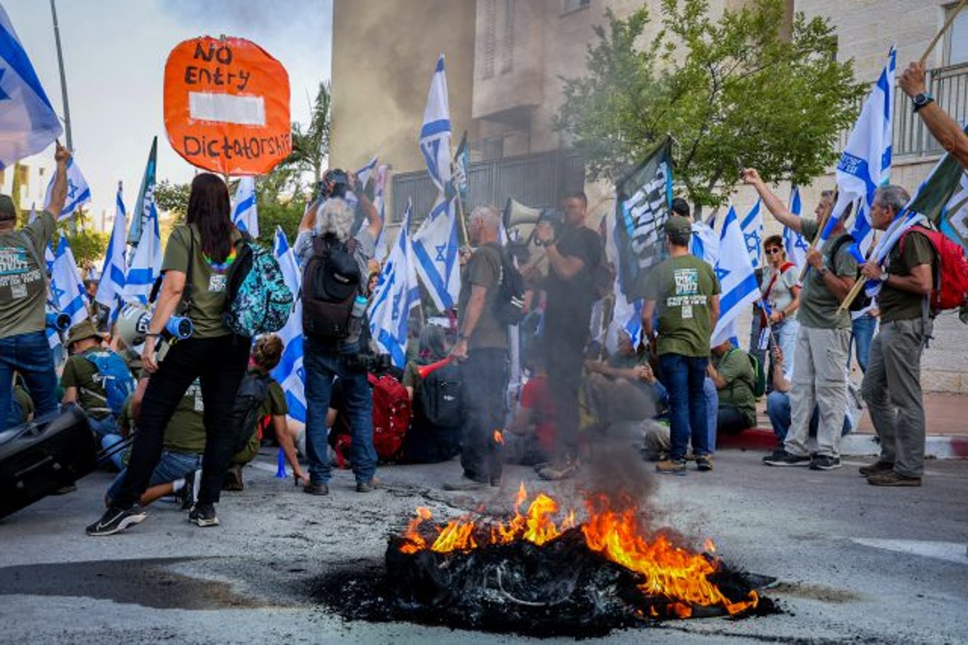 הפגנה בבית שר המשפטים Photo by Jonathan Shaul/Flash90