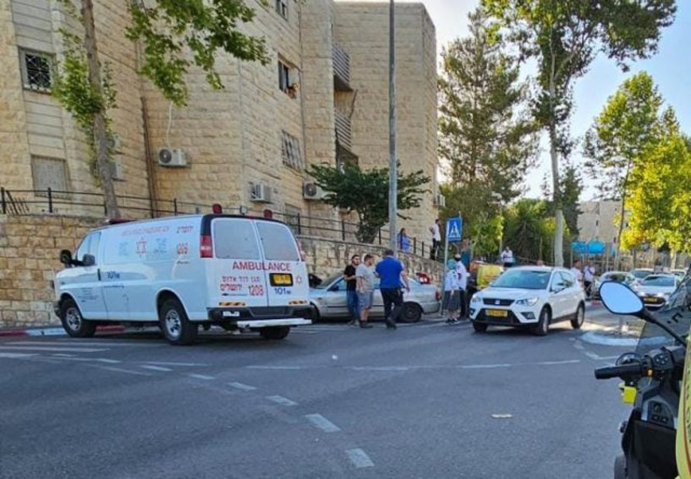 זירת הדקירה בגילה (תיעוד מד"א מבצעי)
