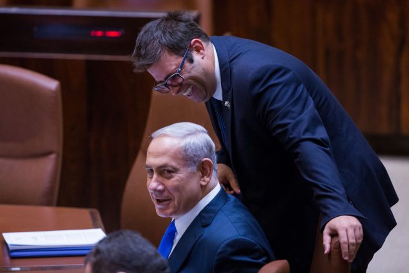 נתניהו וחזן.