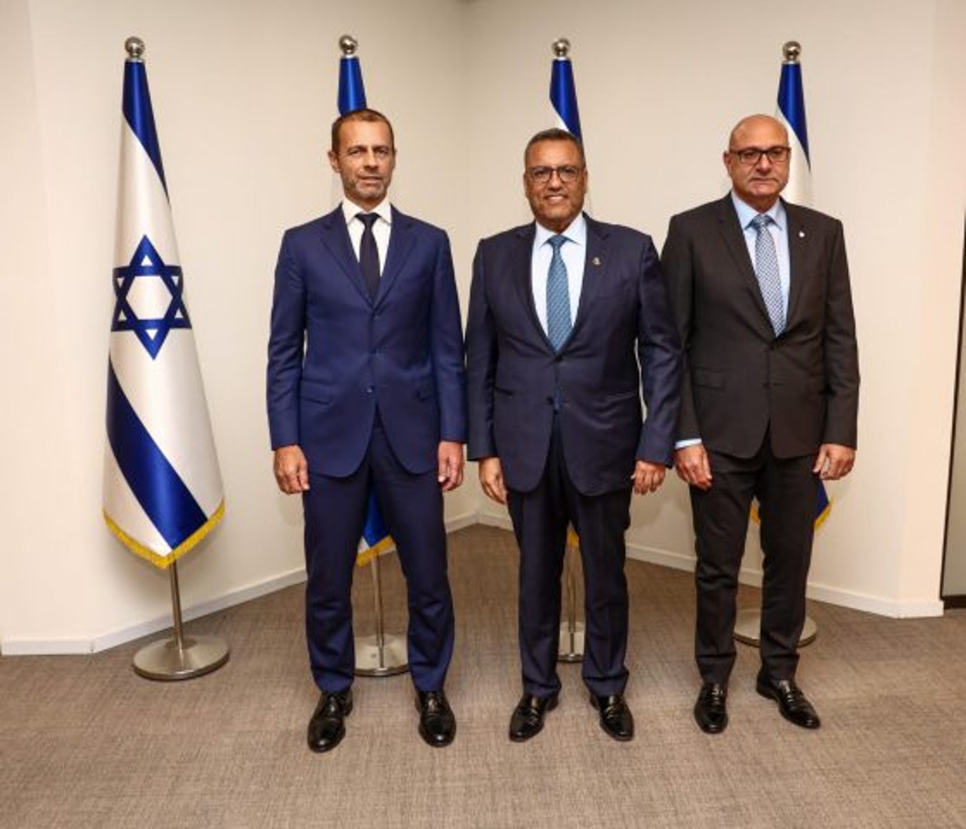 הפגישה עם נשיא אופ"א