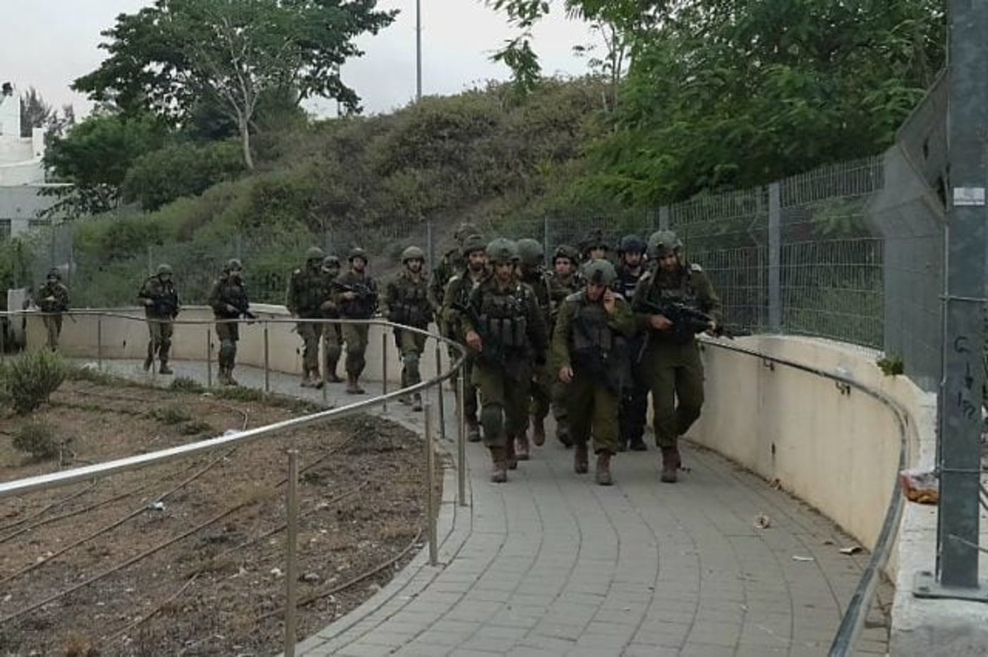 צנחנים מטהרים את שדרות (דובר צה"ל)