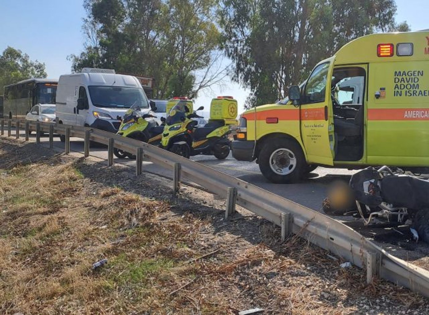 תאונה קשה בגלבוע: רוכב אופנוע נהרג מפגיעת רכב