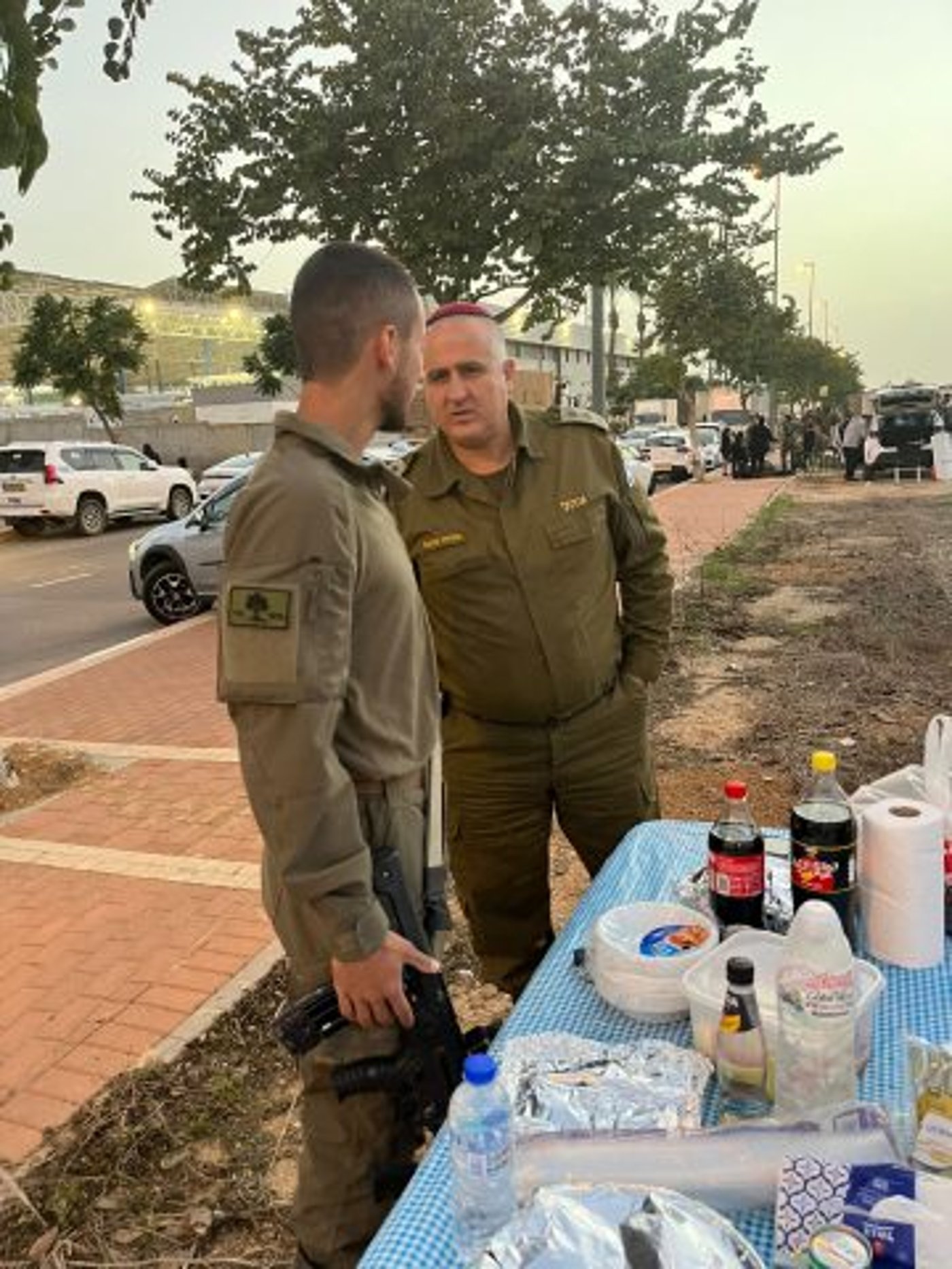 הפגישה בשטח הכינוס