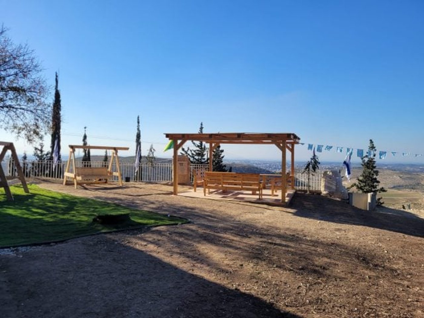מצפה חדש לזכרו של רס"ן מוטי שמיר: "להסתכל אל האופק"