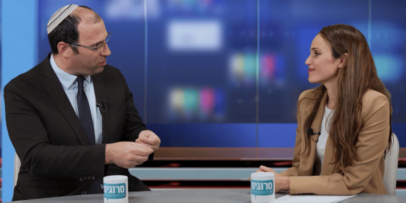 "אנחנו הנודניקים ששואלים שאלות קשות"