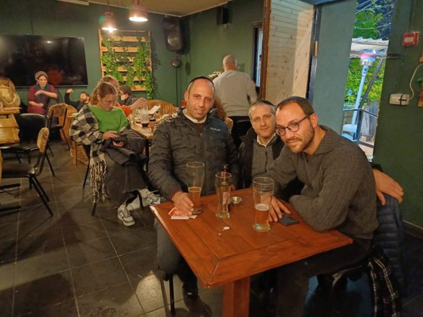 שוויוניות לכולם. המועמד שמואל גרינברג עם תושבי העיר