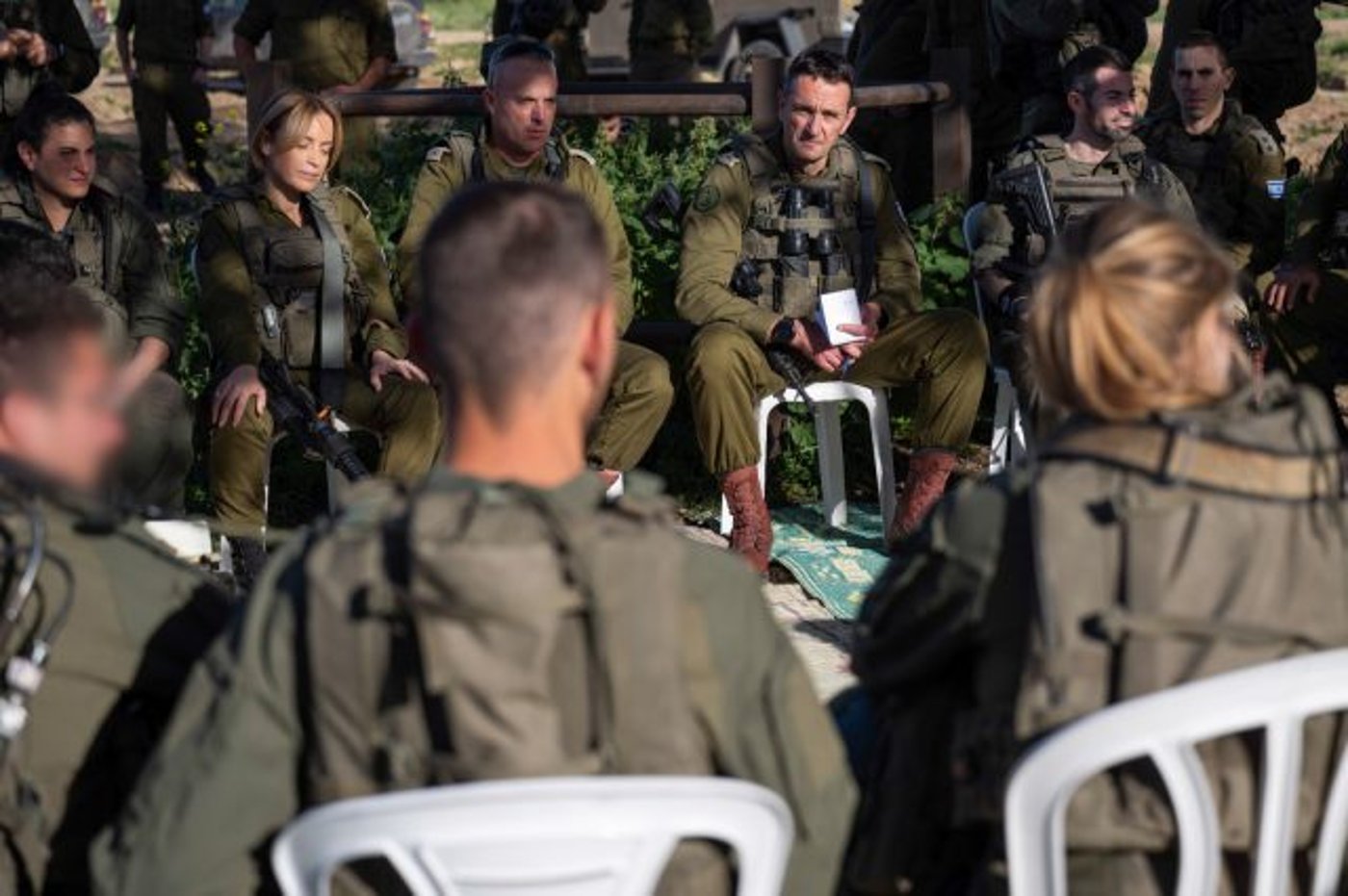 הרמטכ"ל בשיח עם לוחמי איסוף (דובר צה"ל)