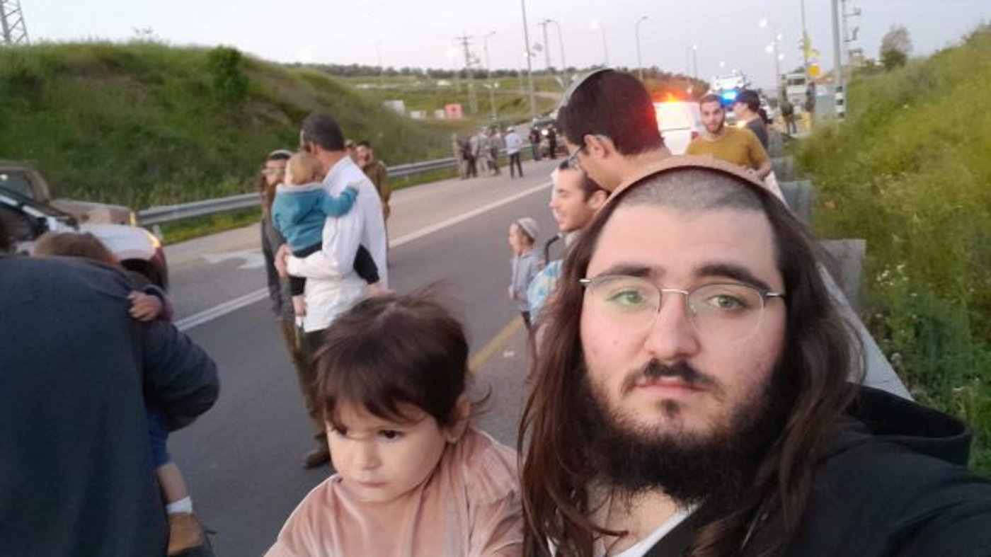 (ללא קרדיט)