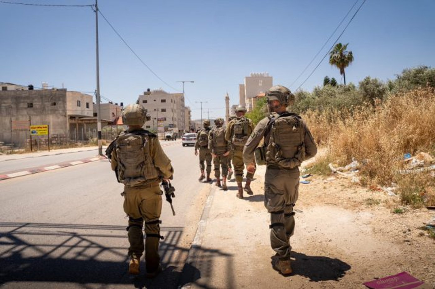 לוחמי צה"ל במצוד אחרי המחבל (דובר צה"ל)