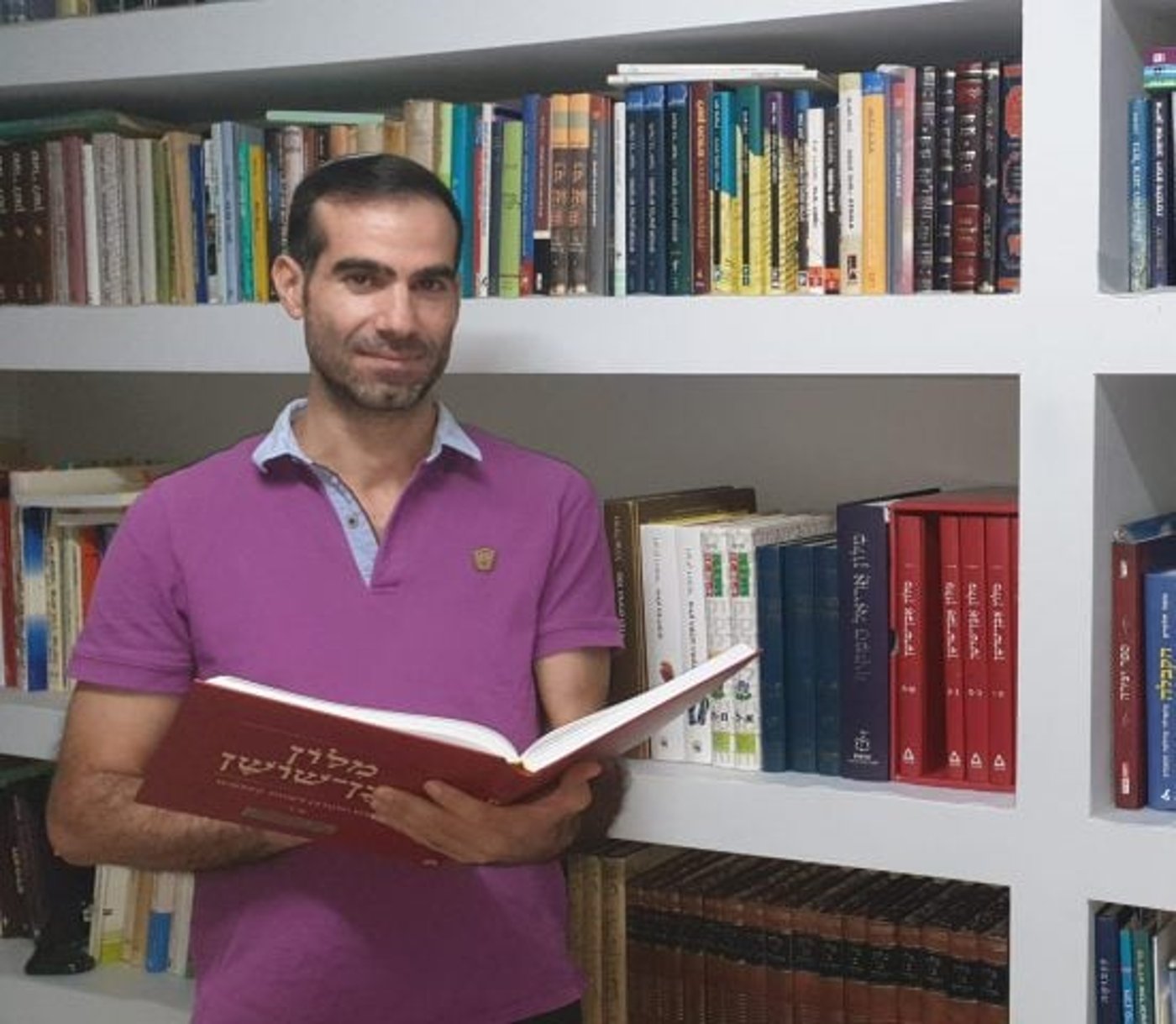 "אין ביניהם קשר משפחתי": ערוץ 14 בהודעת מינוי והבהרה