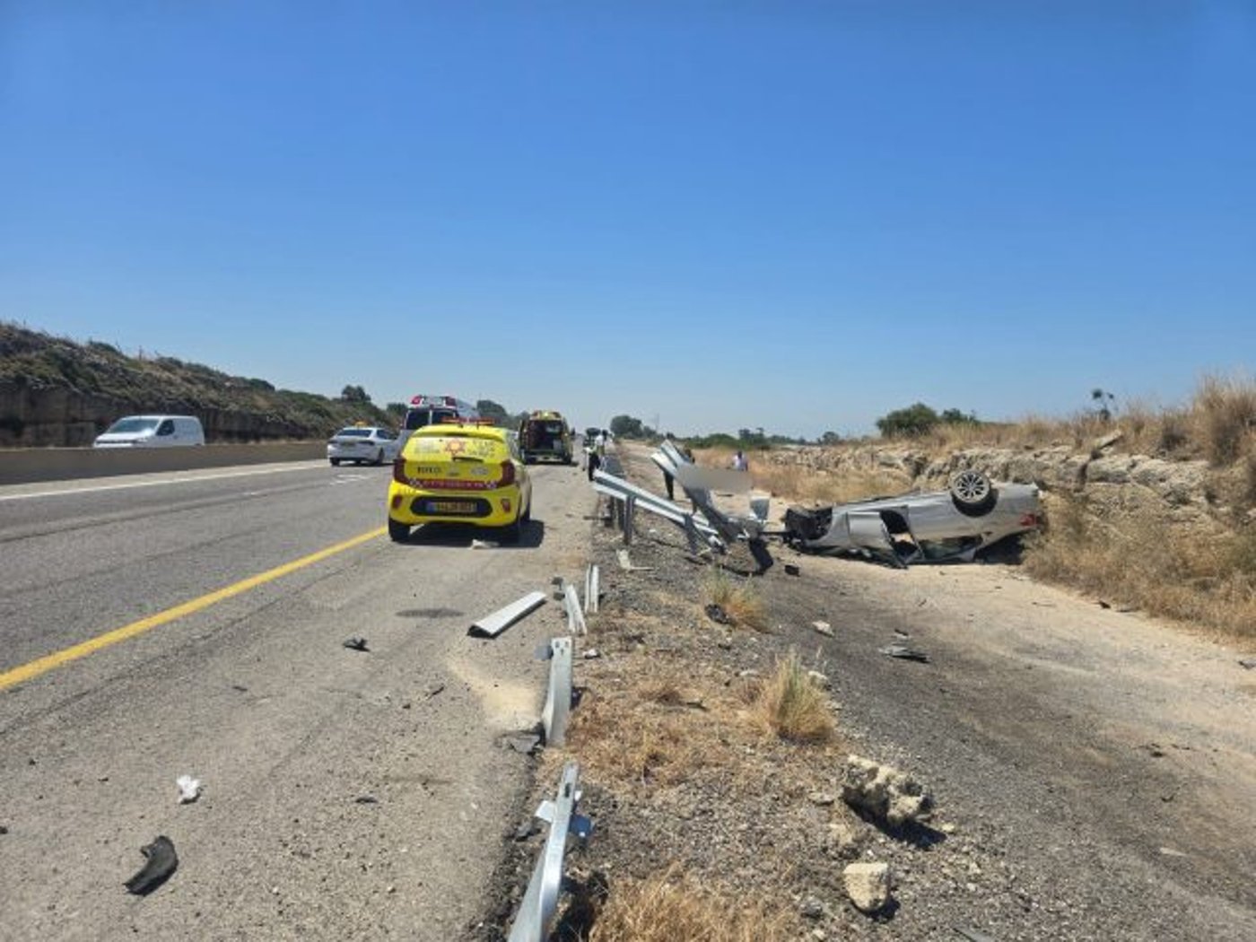 הקטל בדרכים: צעיר כבן 18 נהרג בתאונה בכביש 2
