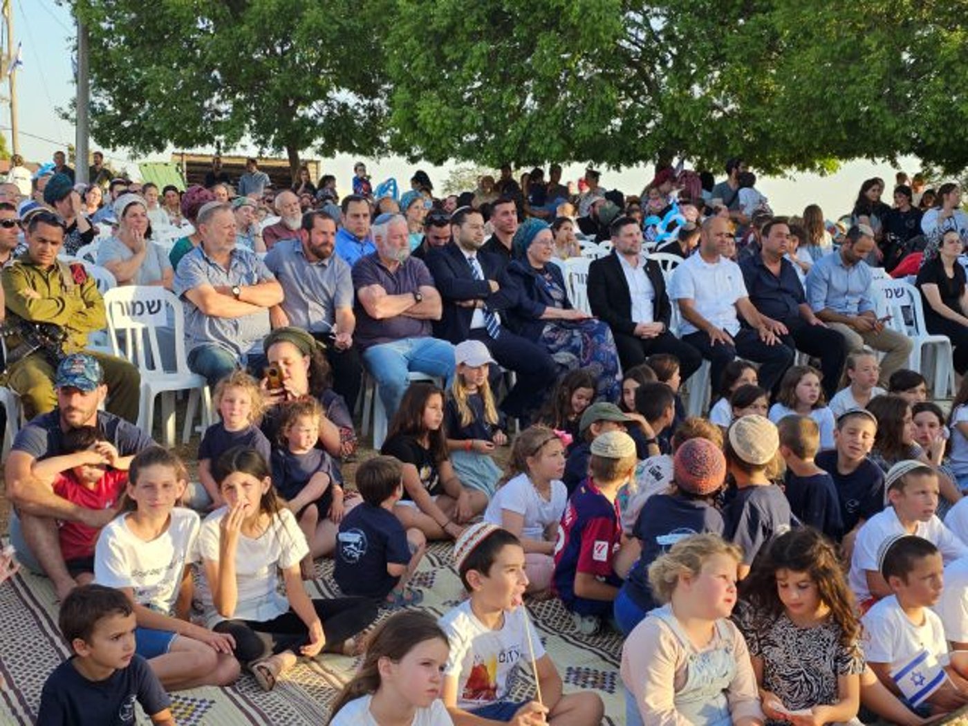 שהחיינו: הישובים עשהאל ואביגיל חוגגים הסדרה