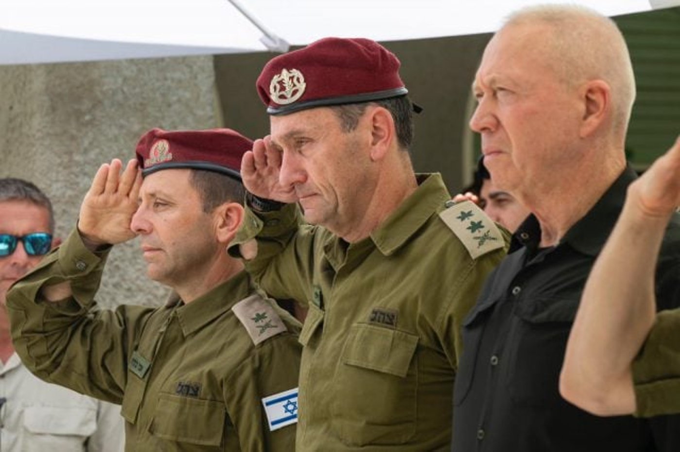 הסרוג השלישי במטכ"ל: דרגת אלוף לאבי בלוט