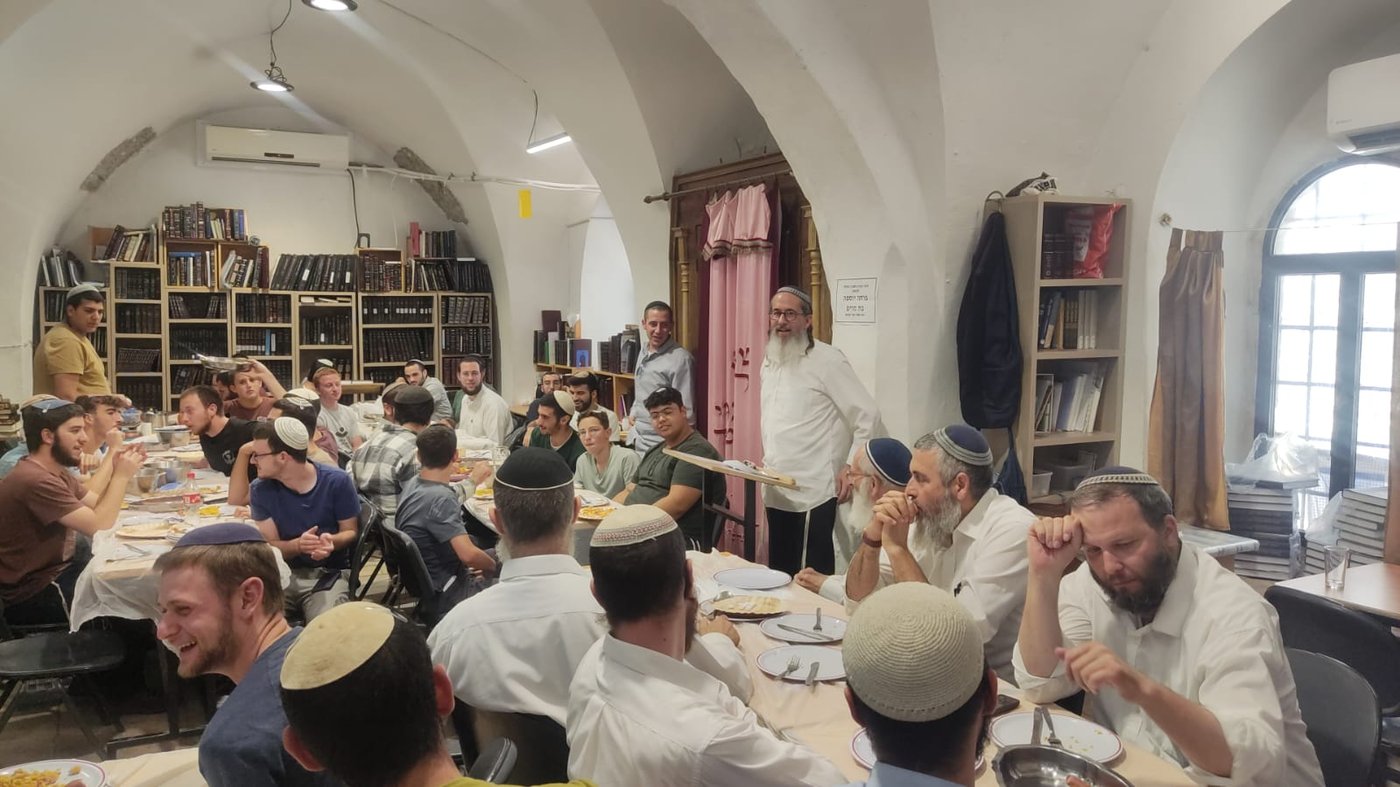 מסיבת הגיוס לרב מרדכי ציון