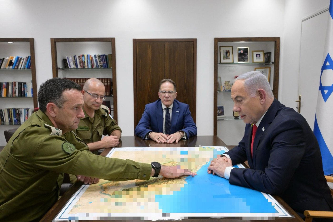 בכירים בצה"ל: ללא הפסקת אש בדרום – נסראללה ימשיך לירות