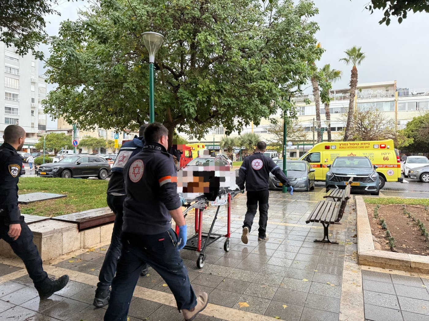 אישה נרצחה בפיגוע דקירה בהרצליה