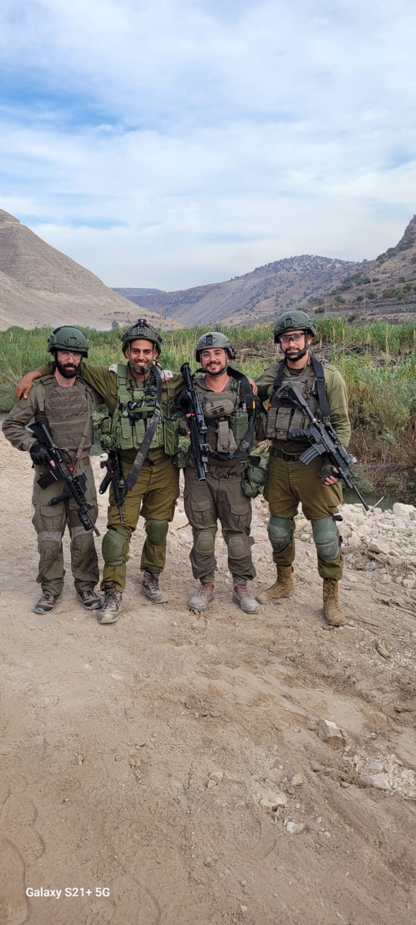 הלוחמים בחרמון: אנחנו בקור ובשלג, אבל לנשים בבית קשה יותר