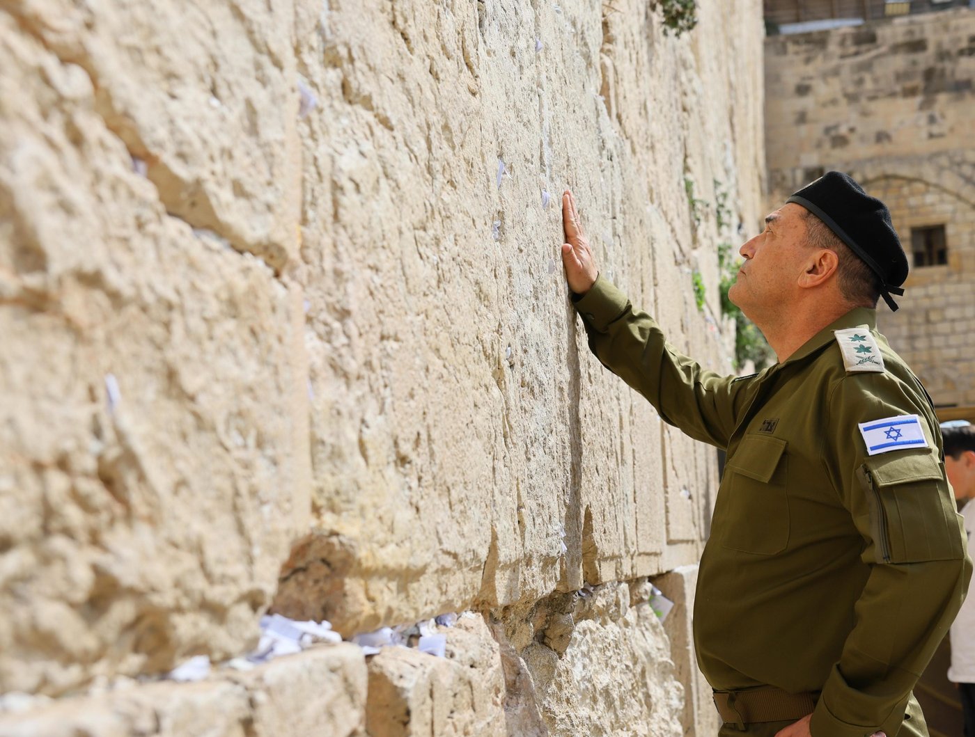 כמיטב המסורת: הרצי הלוי והרמטכ"ל אייל זמיר פקדו את הכותל