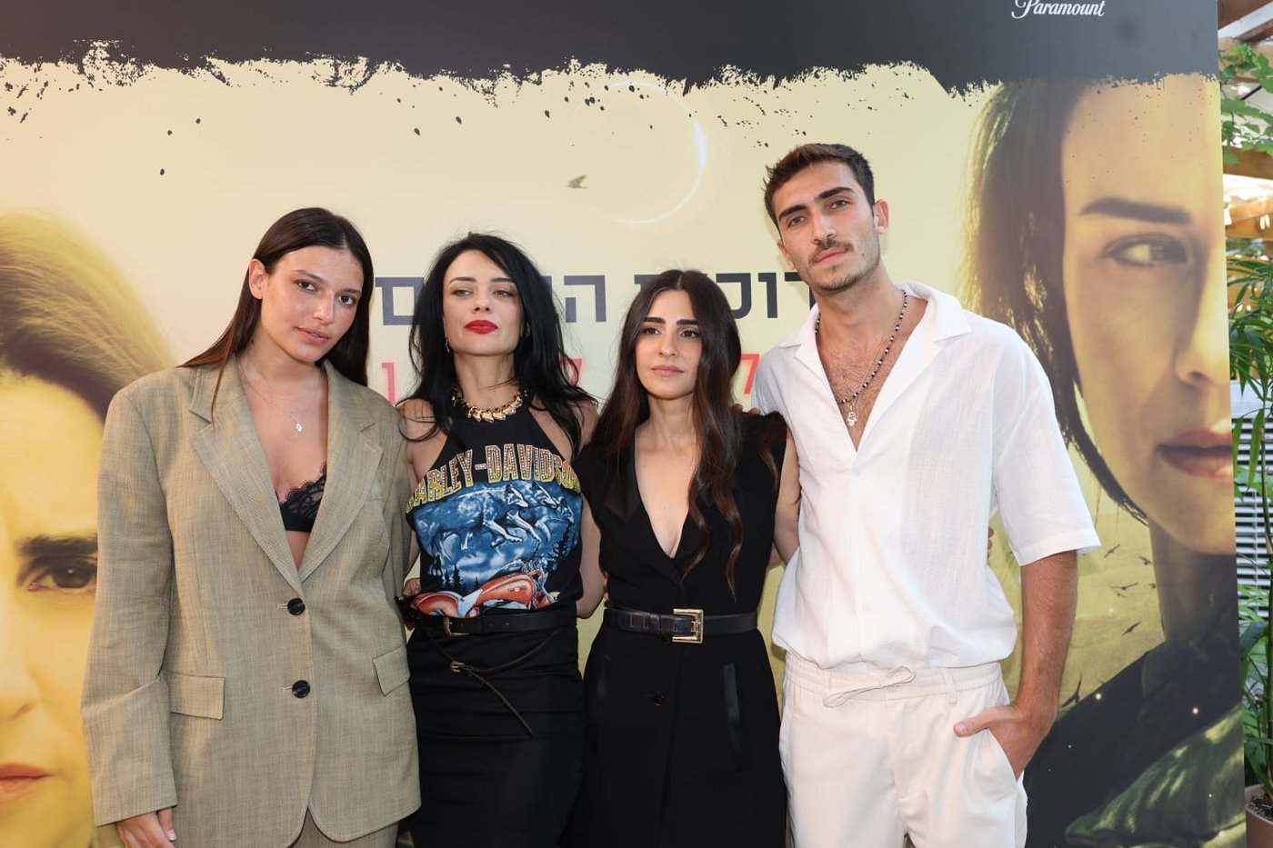 "גחליליות" (צילום" רפי דלויה, HOT)