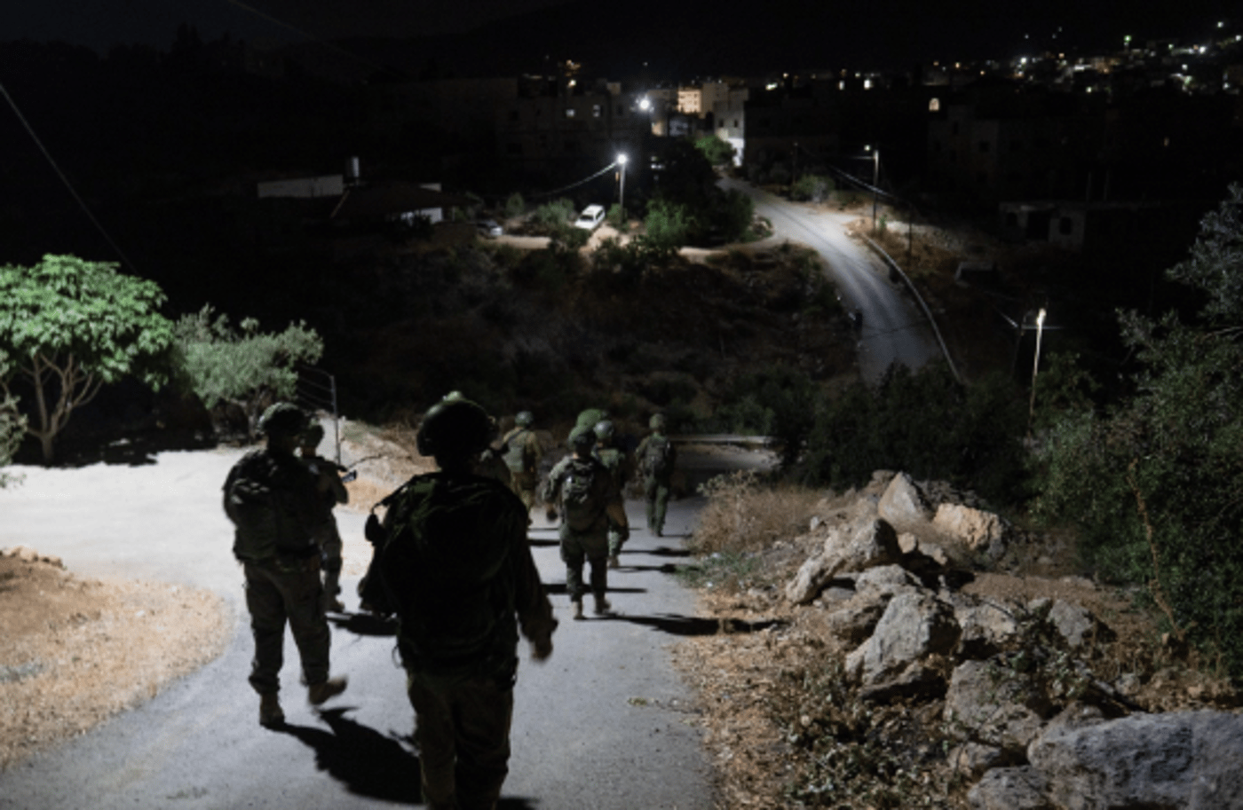 לוחמי דובדבן מסוערבים עצרו 3 מחבלים בשכם