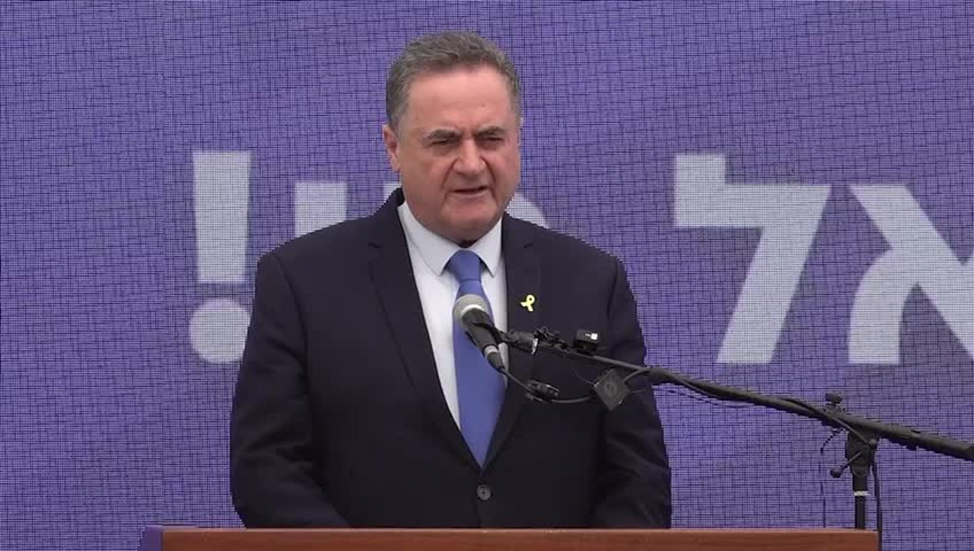 "מביט מלמעלה": חיל האוויר תקף בנמל חודיידה בתימן