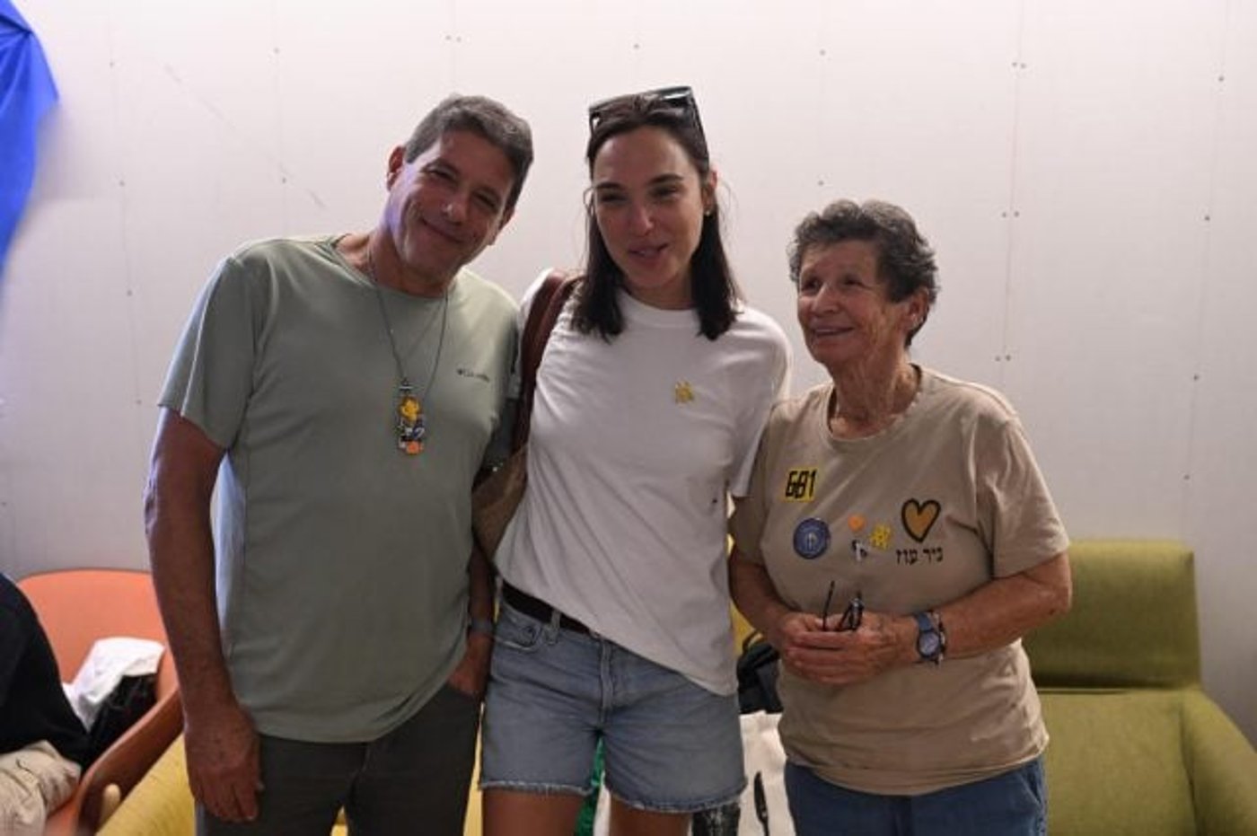 גל גדות במטה משפחות החטופים (צילום ליאור רוטשטיין)