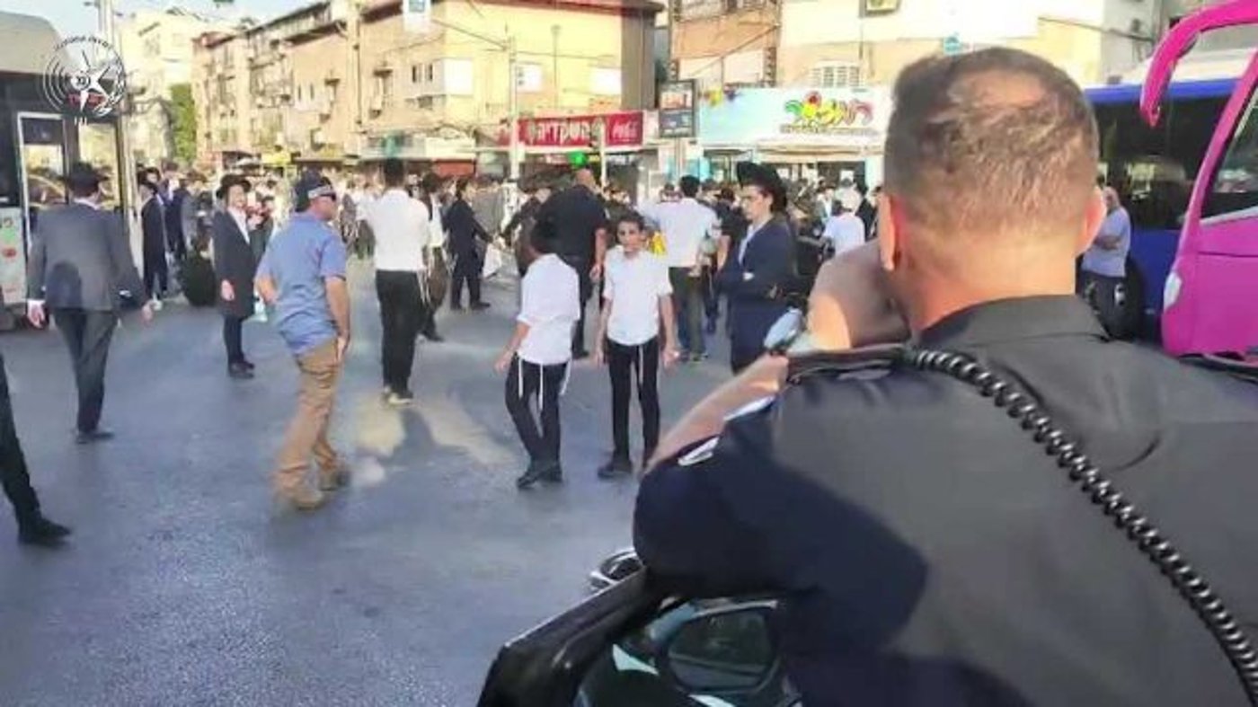 ההפגנה ברחוב ז'בוטינסקי בבני ברק.