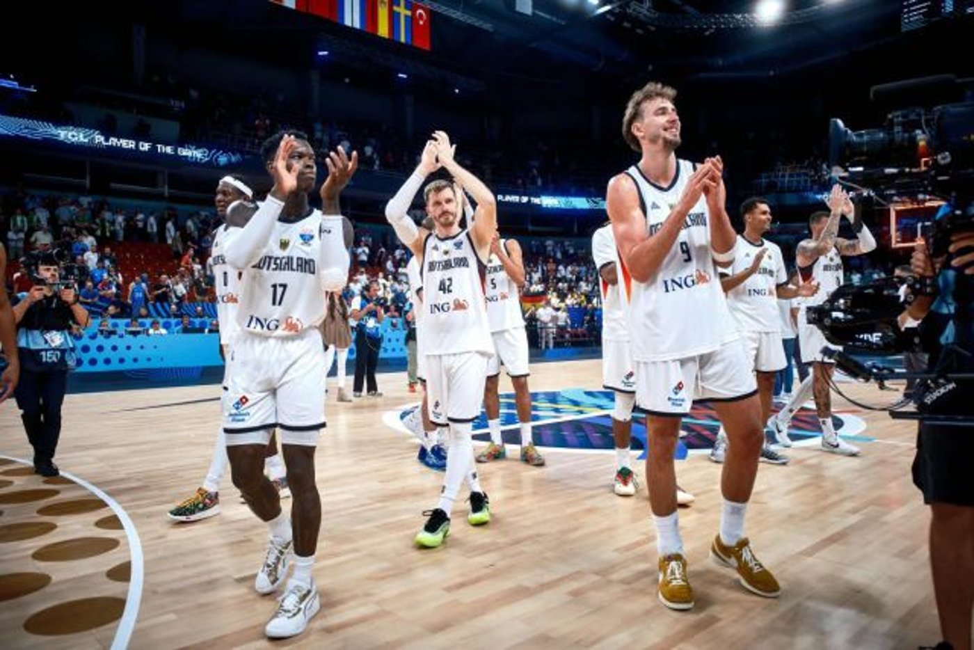 באדיבות fiba