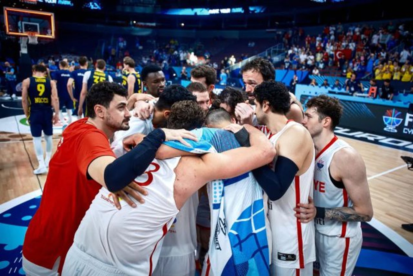 באדיבות fiba