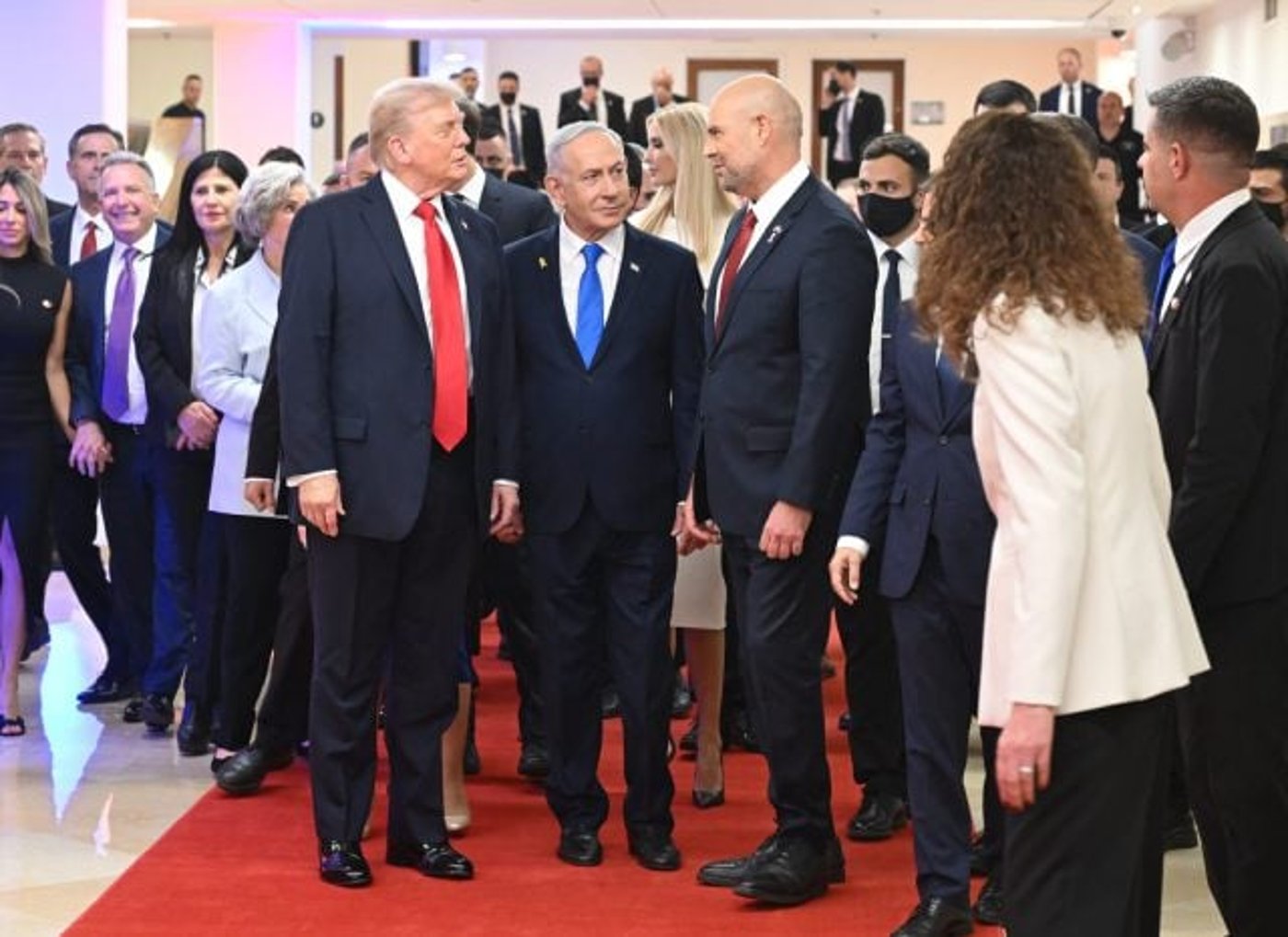 במקום הנובל: המתנה הייחודית של נתניהו לטראמפ