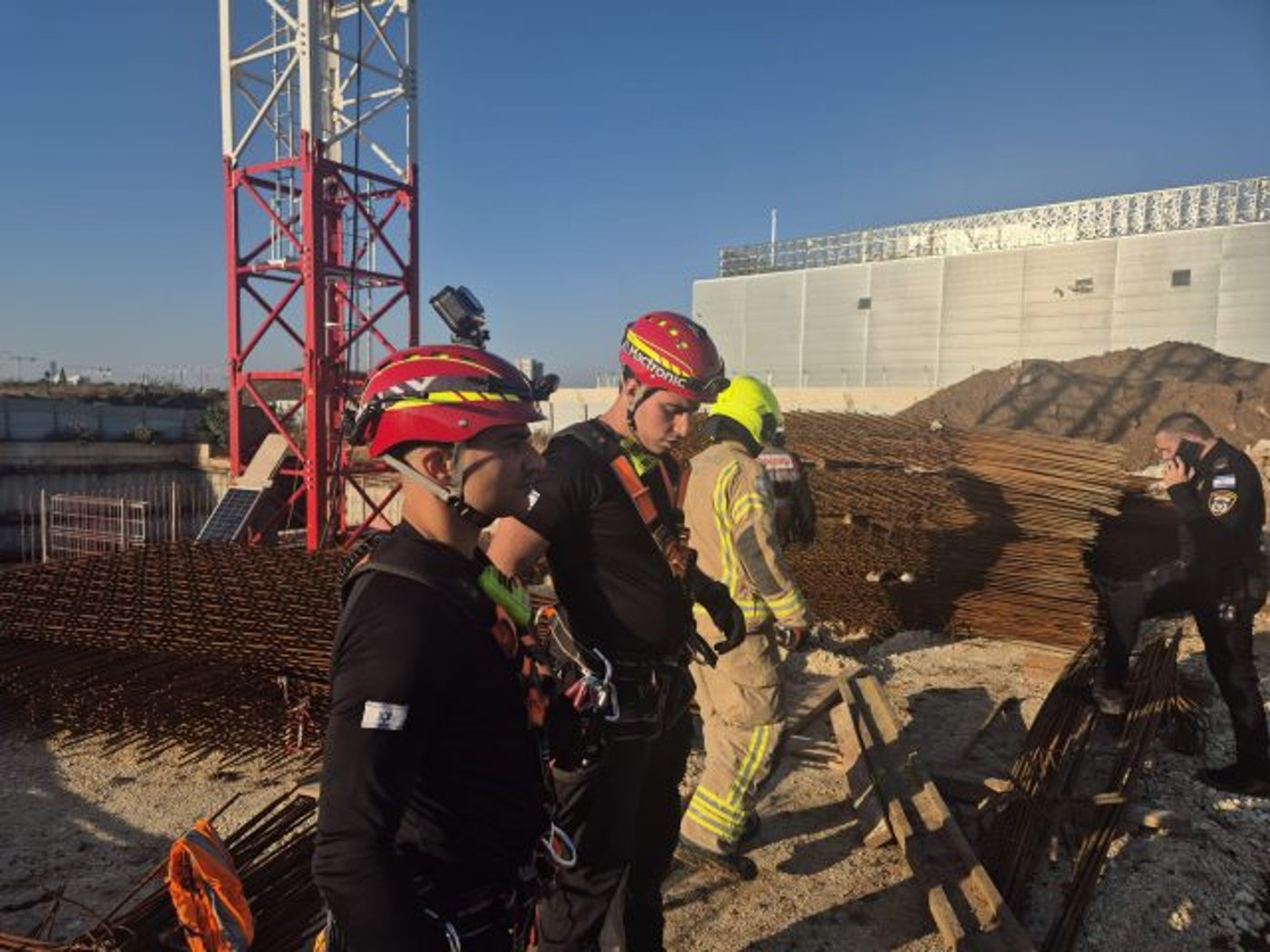 אור יהודה: פועל בן 30 נהרג באתר בנייה