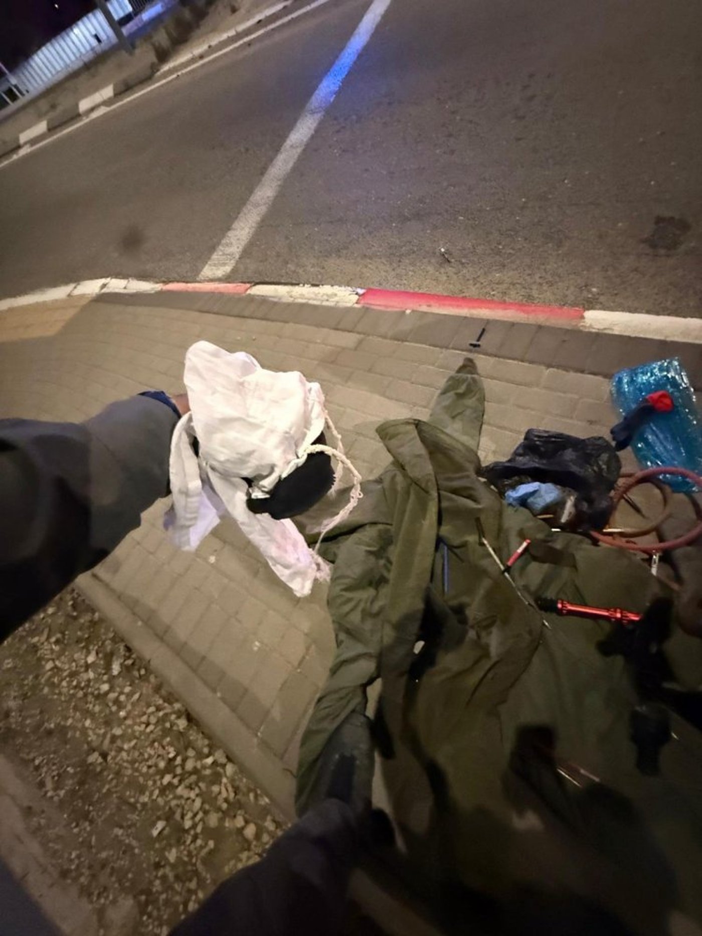 הבידוד שנתפס בידי החשודים, צילום: דוברות המשטרה