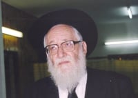 איש מלא תורה. הספד לרב עקיבא הכרמי זצ"ל