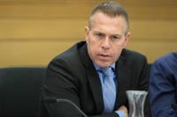 "סימן לשינוי המגמה במלחמה נגד החרם". השר גלעד ארדן