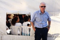 שליט במתקפה על אולמרט: "נכשל ותוקף חייל חטוף"
