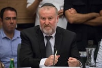 מנדלבליט מגיב למיקי זוהר: לא ארתע מאיומים והכפשות
