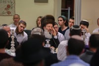 מרהיב: תיעוד מהטיש של האדמ"ור הציוני