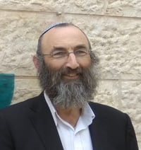 הרב מנחם פרל: ראש מכון צומת