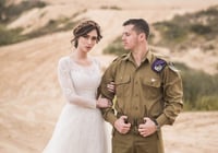 הקצין הסרוג על אשתו: "היא הגיבורה האמיתית"