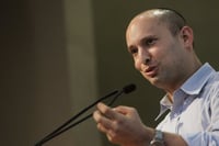 בנט: "גנץ לא דחף לפעולה אפילו פעם אחת מול עזה"