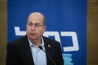 יעלון תוקף: "פתאום הוא זקוק ל-5 חודשים?"