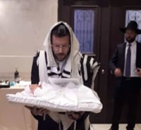 טרגדיה כפולה: האב נפטר במהלך השבעה על בנו