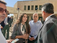 צפו: אורלי בן ארי מקבלת את ההודעה שמינויה הוקפא