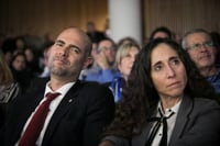 המאבק בצמרת המשפטית: בין אמיר אוחנה לאיילת שקד